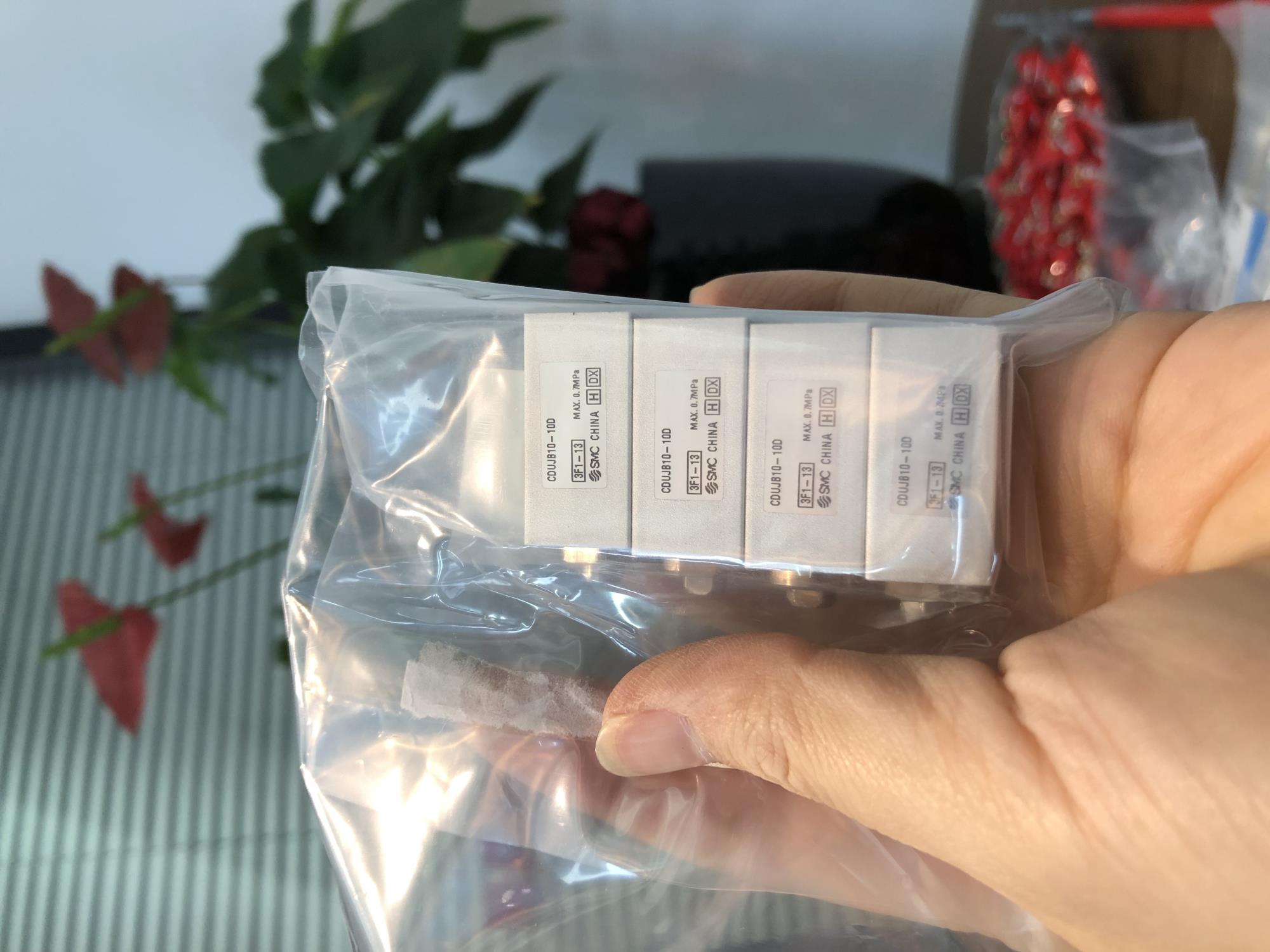 【中村供应】SMC  薄型气缸 CDQ2B40-20DMZ-XC8